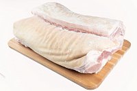 Грудинка свиная на кости (16-23кг) Коралл